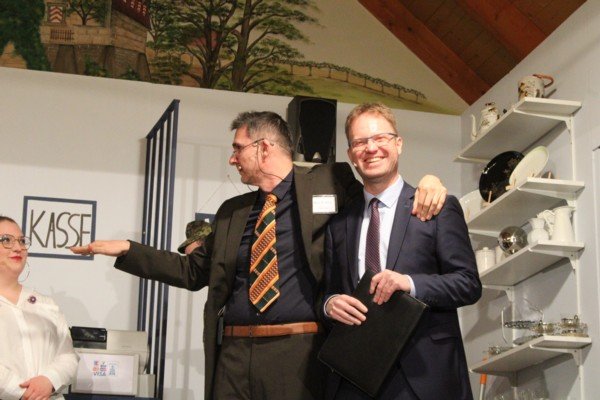 Nach einem Klick wird das nächste Bild angezeigt.